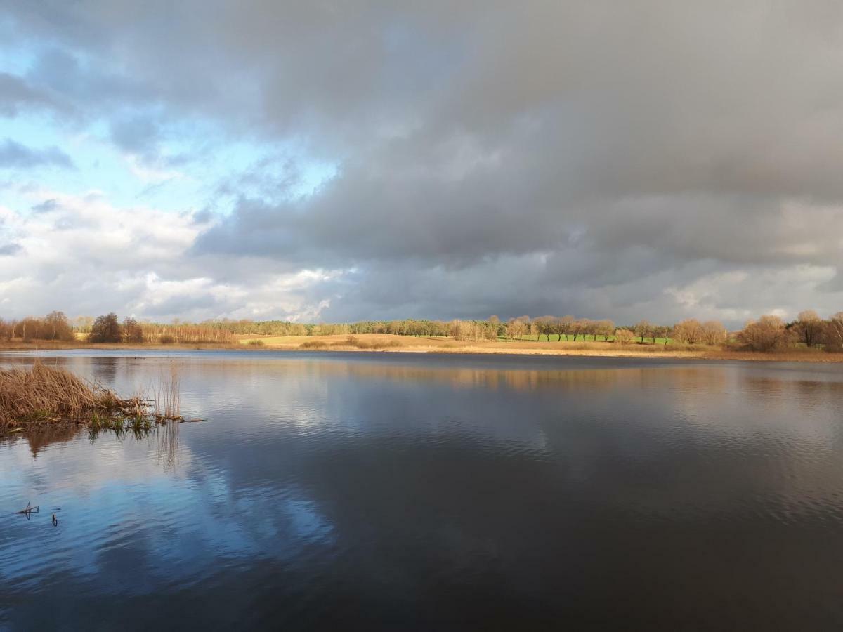 Vila Labadkowo Labedzie Exteriér fotografie