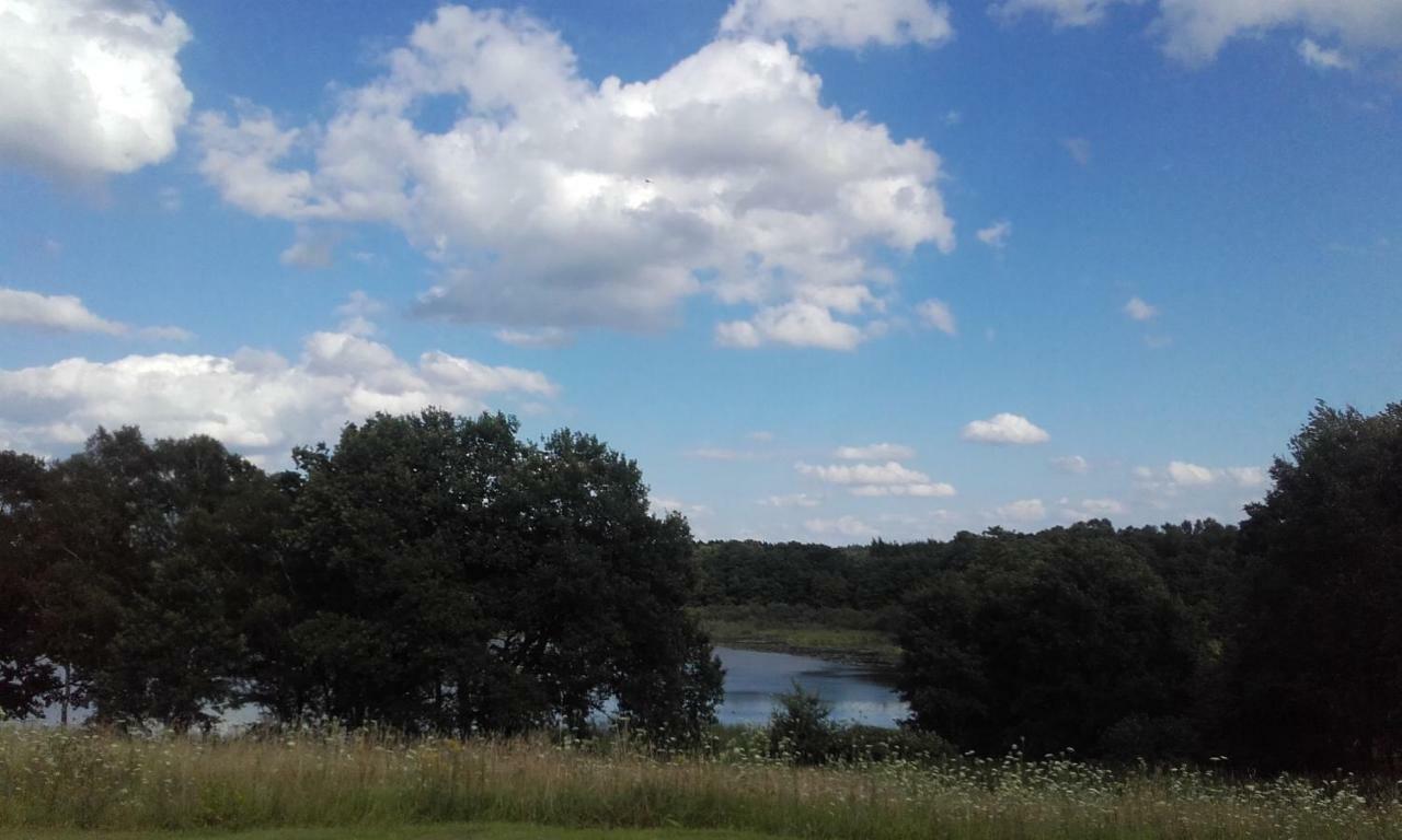 Vila Labadkowo Labedzie Exteriér fotografie